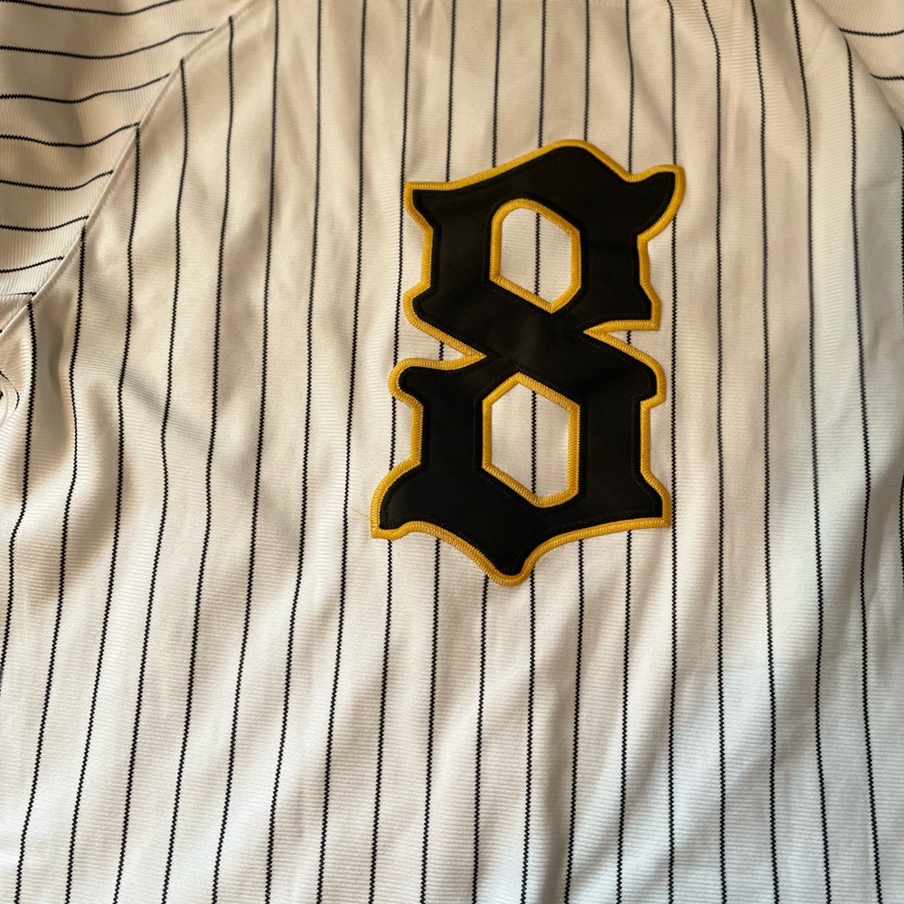 Pittsburgh Pirates Jersey - Picture 9 of 9